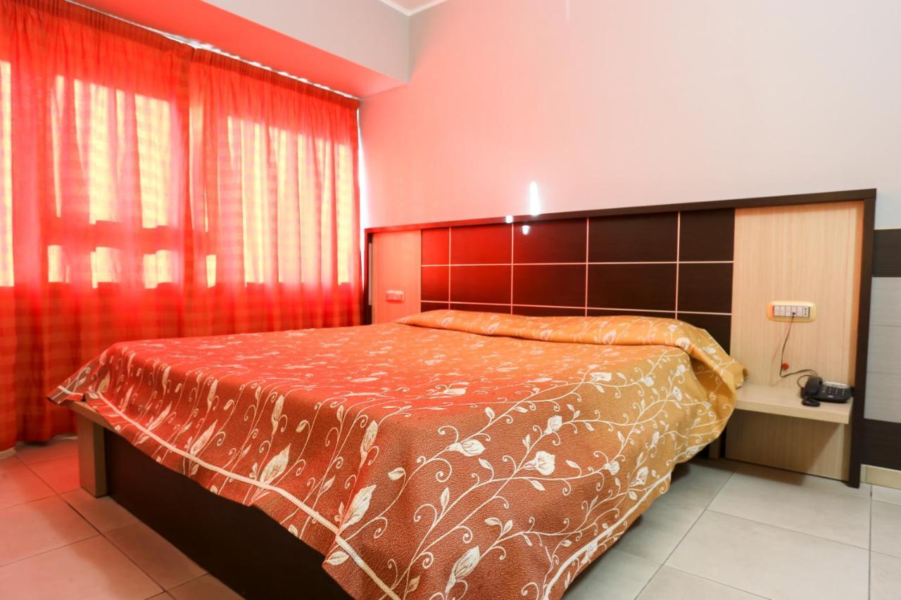 La Piana Hotel Tito المظهر الخارجي الصورة
